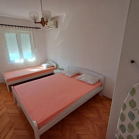 ヘルツェグ・ノヴィApatments Stanojlovic Djenovicアパートメント エクステリア 写真